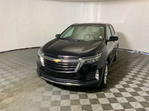 Used 2024 Chevrolet Equinox LT w/ LPO, Floor Liner Package image 15