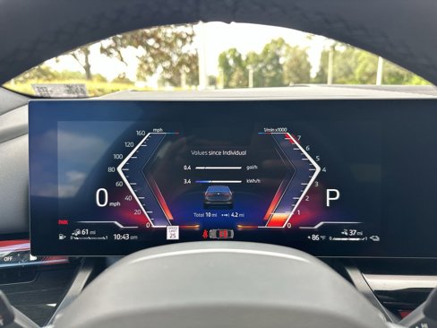 New 2026 BMW 550e xDrive w/ Executive Package image 19