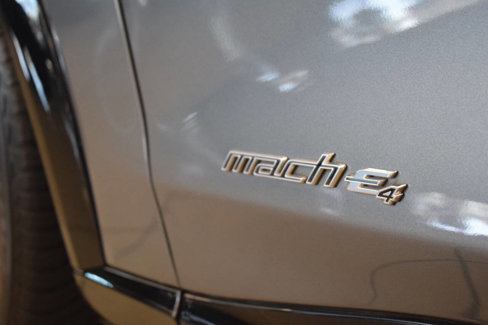 Used 2021 Ford Mustang Mach-E Premium image 31