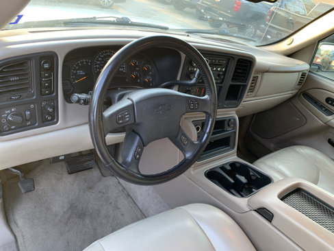 Used 2004 Chevrolet Tahoe Z71 w/ Z71 Preferred Equipment Group image 15