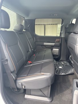New 2026 Ford F250 Lariat image 39