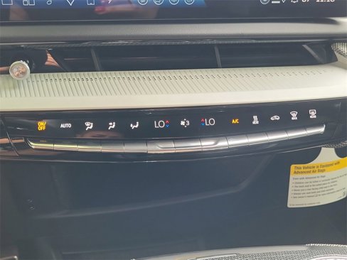 New 2025 Cadillac Optiq Sport 1 image 16