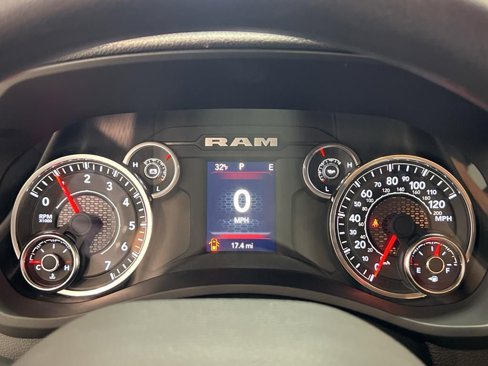 New 2024 RAM 2500 Tradesman w/ Towing Technology Group image 31