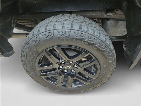 Used 2022 Chevrolet Silverado 1500 LT Trail Boss w/ LPO, Dark Essentials Package image 10