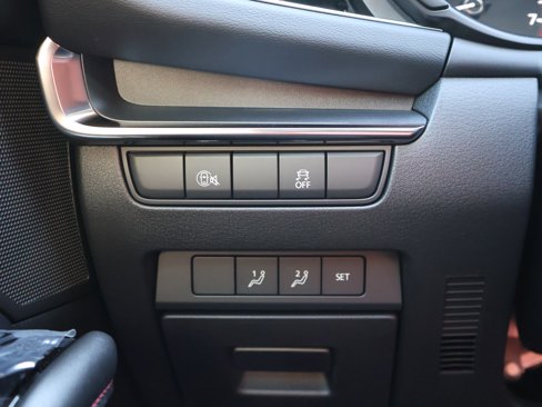 New 2026 MAZDA MAZDA3 Carbon w/ Appearance Package image 37