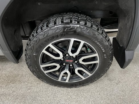 Used 2024 GMC Sierra 1500 AT4 image 20