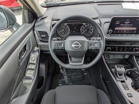 New 2026 Nissan Rogue S image 17