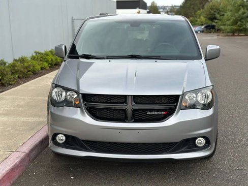 Used 2019 Dodge Grand Caravan SXT w/ Driver Convenience Group image 6