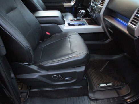 Used 2015 Ford F150 Lariat image 21