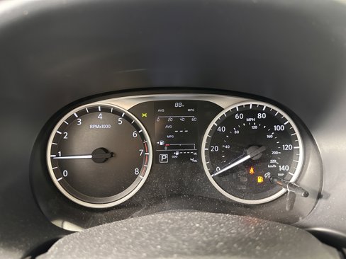 New 2024 Nissan Kicks S image 24