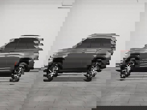 New 2025 Jeep Grand Cherokee Limited image 2