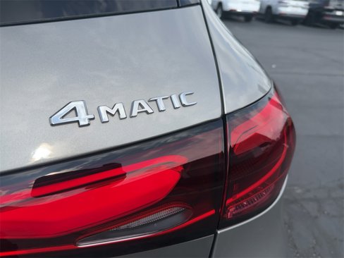 Used 2023 Mercedes-Benz GLC 300 4MATIC image 14