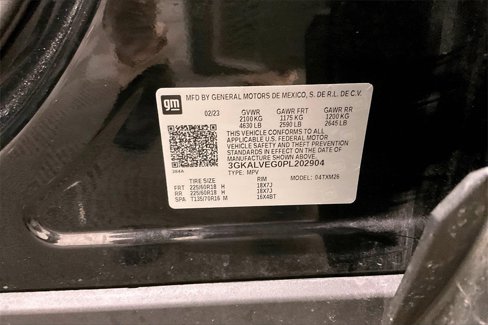 Used 2023 GMC Terrain SLT image 24