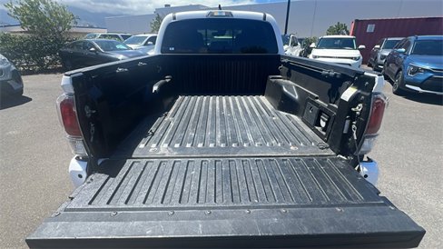 Used 2020 Toyota Tacoma TRD Sport w/ Technology Package image 10