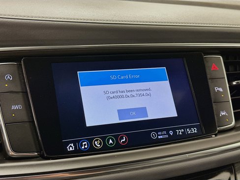 Used 2024 Buick Enclave Premium image 22