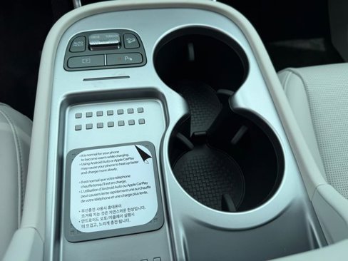 New 2026 Hyundai Ioniq 9 SEL image 13