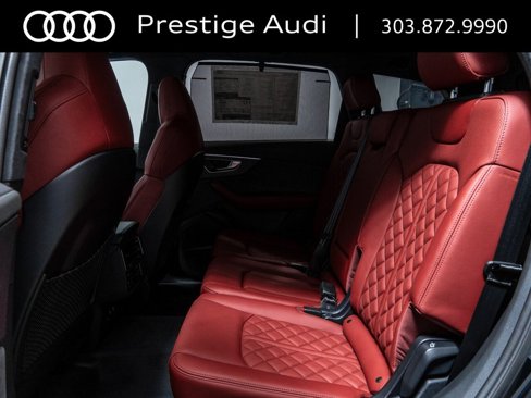 New 2025 Audi SQ7 Prestige image 30