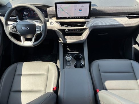 New 2025 Ford Explorer Active w/ Active Comfort Package image 7