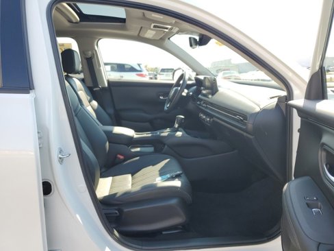 Certified 2025 Honda HR-V EX-L image 41