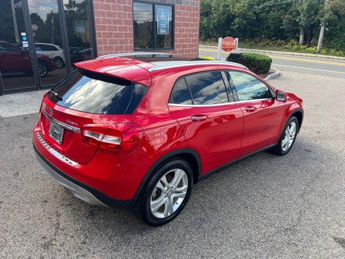 Used 2017 Mercedes-Benz GLA 250 4MATIC image 5
