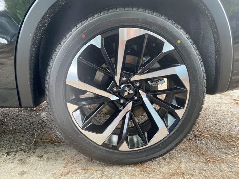 New 2025 Mitsubishi Outlander SEL image 32