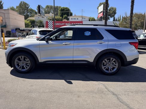 Certified 2023 Ford Explorer XLT w/ Equipment Group 202A image 6