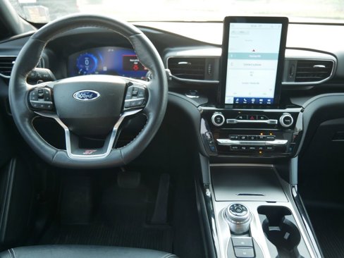 Used 2023 Ford Explorer ST w/ Technology Package image 18