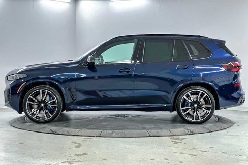 New 2026 BMW X5 M60i image 5