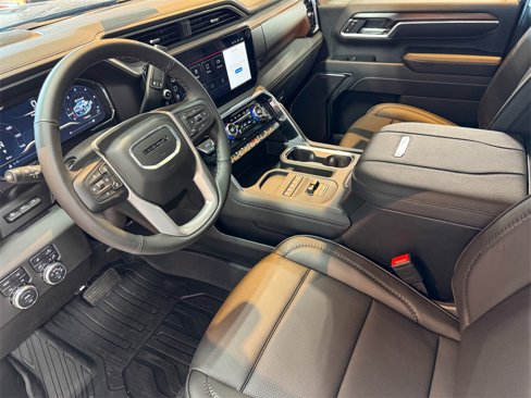 New 2025 GMC Sierra 3500 Denali w/ Denali Reserve Package image 14
