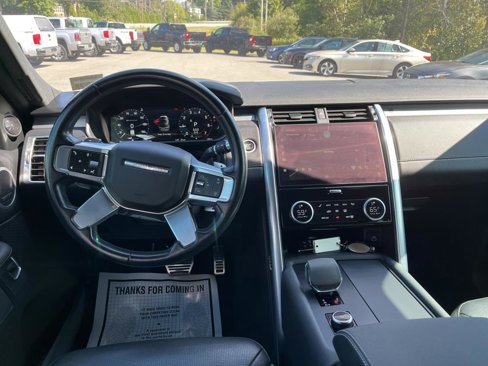Used 2021 Land Rover Discovery S R-Dynamic image 9