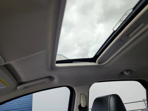 Used 2020 Ford EcoSport Titanium image 12