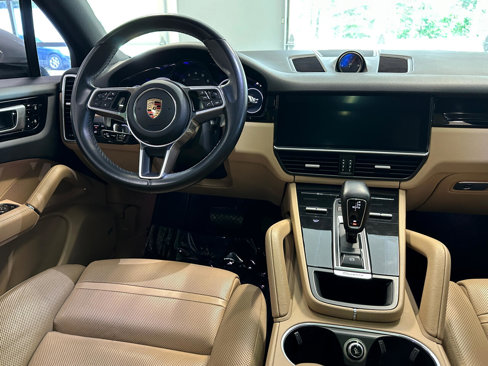 Used 2019 Porsche Cayenne image 30