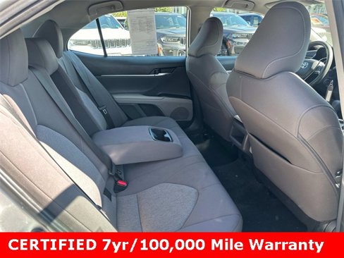 Used 2023 Toyota Camry LE image 10