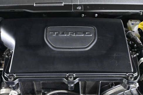Used 2025 Alfa Romeo Tonale image 21