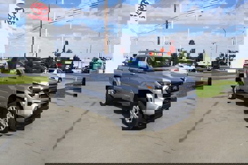 New 2025 Toyota Tacoma SR5 image 2