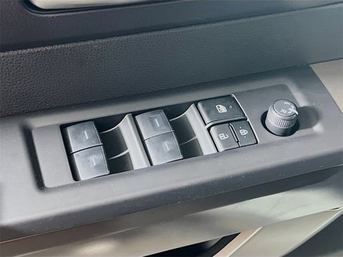 Used 2025 Toyota Tundra SR5 image 17