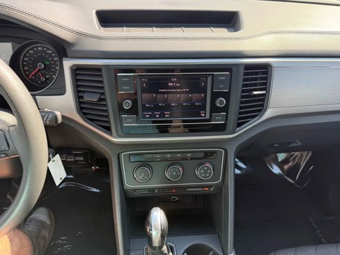 Used 2019 Volkswagen Atlas S w/ Towing Package image 24