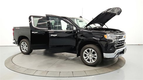 Used 2025 Chevrolet Silverado 1500 LTZ image 10