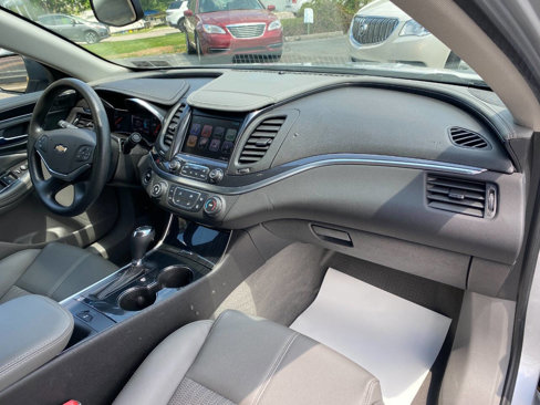 Used 2018 Chevrolet Impala LS image 29