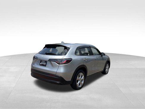 Used 2024 Honda HR-V LX image 5
