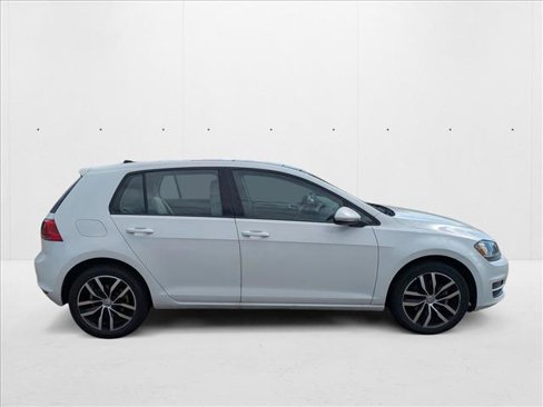 Used 2015 Volkswagen Golf SE w/ Lighting Package image 4