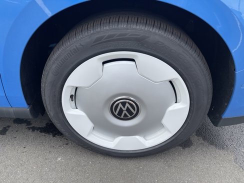 New 2025 Volkswagen ID. Buzz 1st Edition image 10