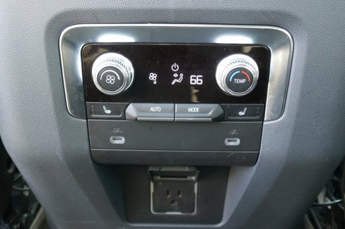Used 2021 GMC Yukon Denali image 23