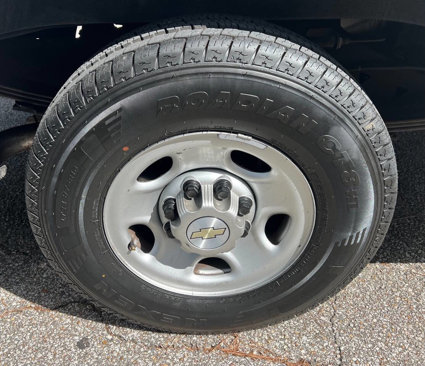Used 2021 Chevrolet Express 2500 w/ Driver Convenience Package image 22