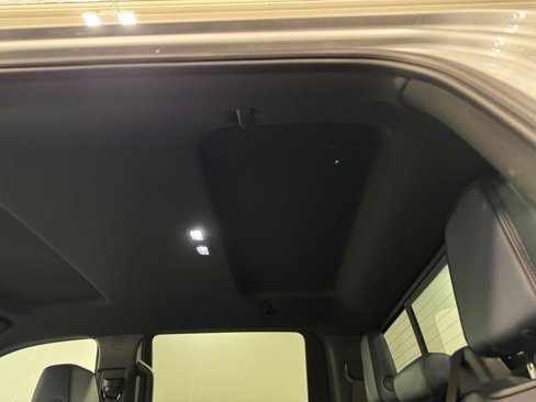 Used 2024 Chevrolet Silverado 1500 High Country image 10