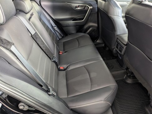 Used 2025 Toyota RAV4 Limited image 30