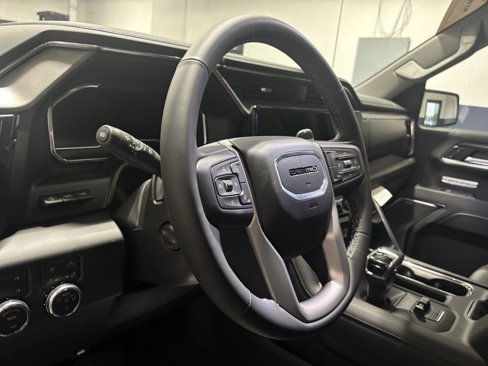 New 2025 GMC Sierra 1500 Denali w/ Denali Reserve Package image 14