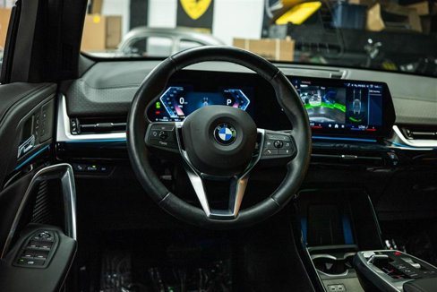 Used 2025 BMW X2 xDrive28i image 18