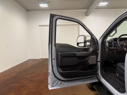 Used 2024 Ford F250 Lariat w/ FX4 Off-Road Package image 58