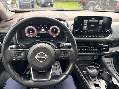 Used 2022 Nissan Rogue Platinum w/ Head-Up Display Package image 24